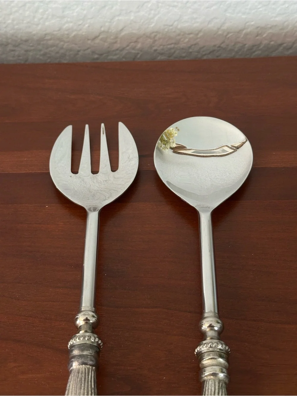 Vintage Pottery Barn Shell Salad Serving Utensils